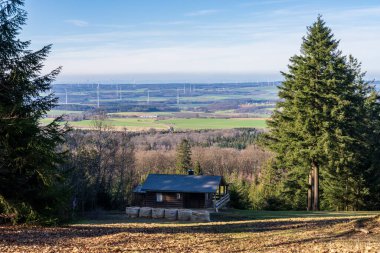 Hunsrueck 'teki Schanzerkopf' tan Arjantin, Rhineland-Palatine, Almanya 'ya doğru