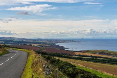 Old Cambus yakınlarındaki Kuzey Denizi kıyısı, İskoçya, İngiltere