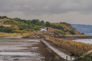 Cramond Sahili 'nden Cramond Adası' na, Edinburgh, İskoçya, İngiltere