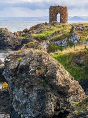 Elie, Fife, İskoçya 'daki Lady' s Tower, İngiltere