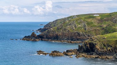 Treen, Cornwall, İngiltere, İngiltere yakınlarındaki Kelt Denizi kıyıları ve uçurumları
