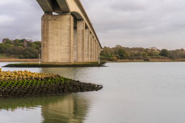 Ipswich yakınlarındaki Orwell Köprüsü, Suffolk, İngiltere, İngiltere