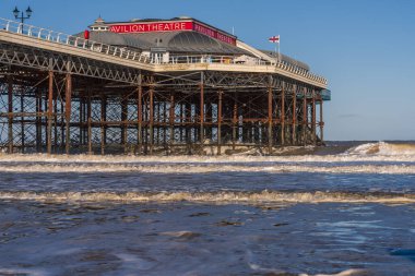 Cromer, Norfolk, İngiltere - 19 Kasım 2022: Cromer İskelesi
