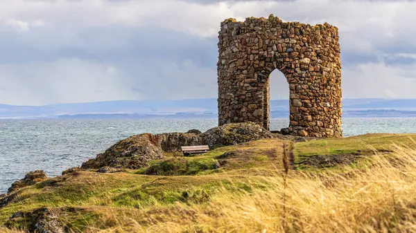 Elie, Fife, İskoçya 'daki Lady' s Tower, İngiltere