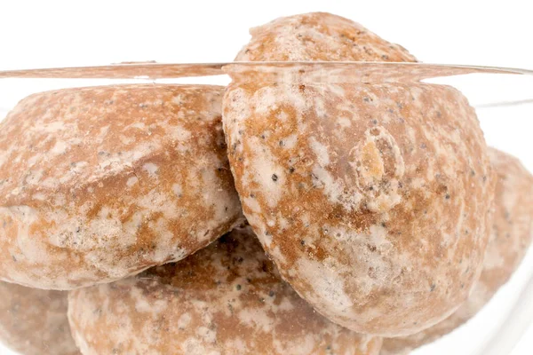 Vários Biscoitos Gengibre Saborosos Doces Uma Chapa Vidro Macro Isolados — Fotografia de Stock