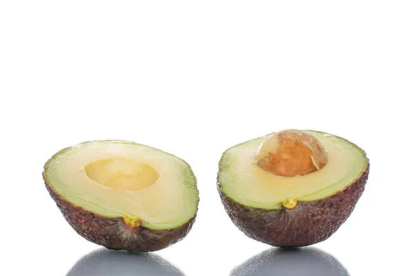 Two Halves Organic Ripe Avocado Close Isolated White — Stock Photo, Image