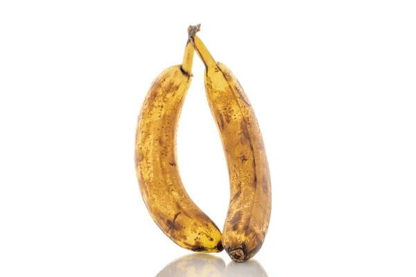 Dwa Przejrzałe Banany Makro Izolowane Białym Tle — Zdjęcie stockowe