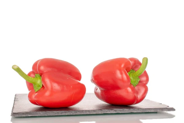 Zwei Rote Paprika Makro Isoliert Auf Weißem Hintergrund — Stockfoto