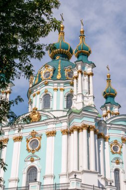 St. Andrew Kilisesi, Kyiv 'de Havari Andrew tarafından kutsanmış bir Ortodoks kilisesidir..
