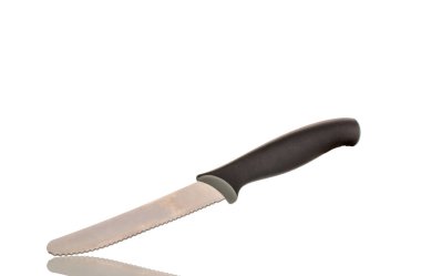 Bir metal mutfak bıçağı, makro, beyaz arka planda izole edilmiş..