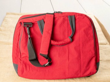 Bilgisayar ya da jute tuval üzerindeki diğer şeyler için bir çanta, makro.