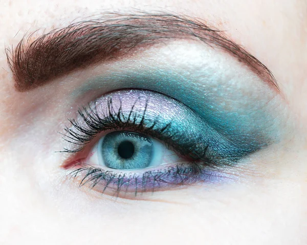 Closeup Macro Woman Face Blue Eyes Make Moda Celebra Makeup — Foto de Stock