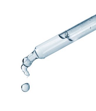 Beyaz arka planda damlayan damlalar ile tıbbi veya kozmetik pipeti