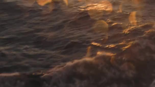 Vista Las Olas Del Mar Desde Cubierta Del Barco Por — Vídeo de stock