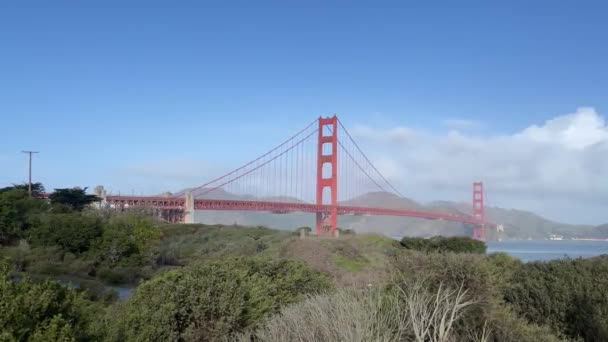 Panoramablick Auf Die Berühmte Golden Gate Bridge Der Kalifornischen Stadt — Stockvideo
