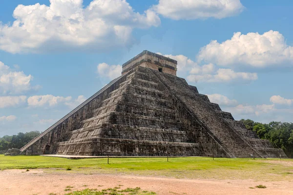 Fantástico Incrível Castelo Templo Kukulkan Chichen Itza Pirâmide Maia Yucatan — Fotografia de Stock