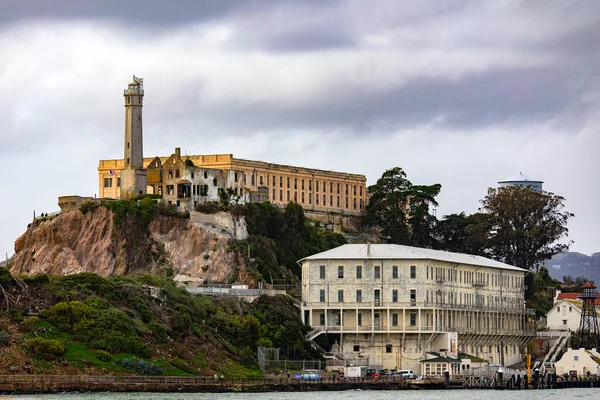 Fotografia Dell Isola Della Prigione Federale Alcatraz Nel Mezzo Della — Foto Stock
