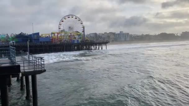 Den Berömda Pariserhjulet Santa Monica Pier Välkänd Los Angeles Delstaten — Stockvideo