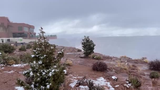 Famoso Skywalk Miradouro Águia Portão Oeste Dia Nevado Grand Canyon — Vídeo de Stock