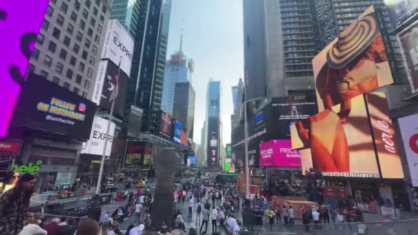 Νέα Υόρκη Ηπα Δεκεμβρίου 2023 Διάσημη Και Όμορφη Times Square — Αρχείο Βίντεο