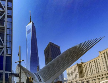 New York 'un sıfır noktasında yer alan efsanevi bir Dünya Ticaret Merkezi terörist saldırıların gerçekleştiği yer..