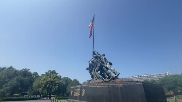 美国华盛顿特区 2023年12月24日 美国海军陆战队硫磺战争硫磺岛纪念馆 悬挂美国国旗 — 图库视频影像