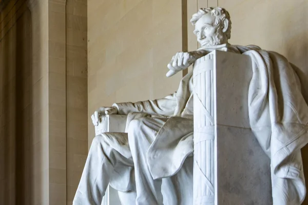 Memorial Abraham Lincoln Sentado Sillón Reposapiés Construido Mármol Blanco Georgia — Foto de Stock