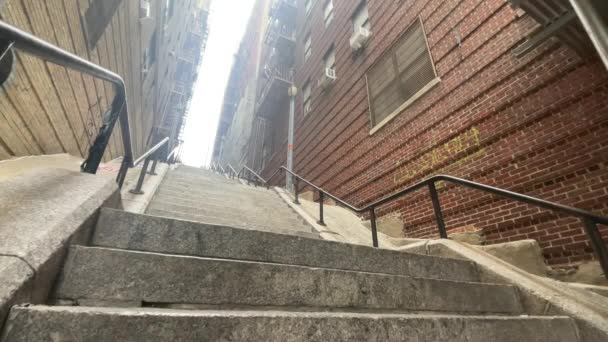 Σκάλες Του Τζόκερ Στη Διάσημη Γειτονιά Του Μπρονξ Είναι Διάσημη — Αρχείο Βίντεο