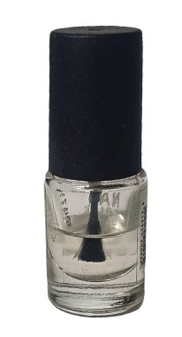 Beyaz arka planda izole edilmiş tırnak cilası şişesi. Kırpma yolu dahil.