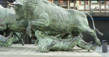Spain, Pamplona,  Av. de Carlos III el Noble Etorbidea, monumento al Encierro (Bull Run Monument), fragment of the monument