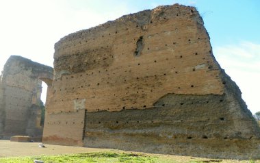 Italy, Rome, Viale delle Terme di Caracalla, Baths of Caracalla (Terme di Caracalla), ruins of ancient buildings