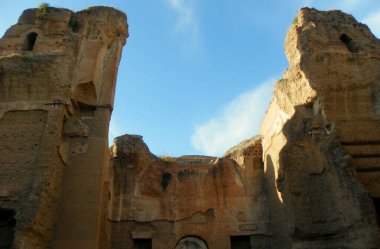 Italy, Rome, Viale delle Terme di Caracalla, Baths of Caracalla (Terme di Caracalla), ruins of ancient bath buildings