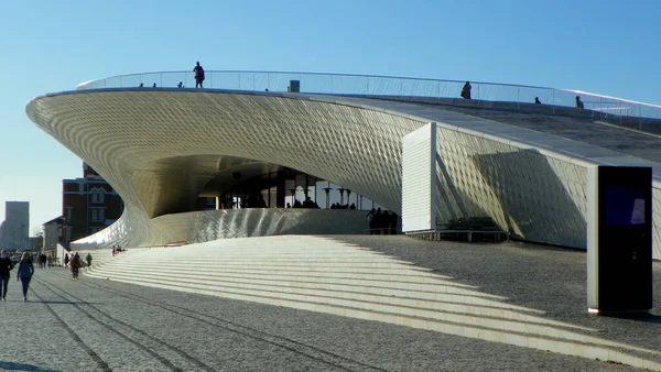 Португалия Лисбон Мбаппе Музей Искусства Архитектуры Технологий — стоковое фото