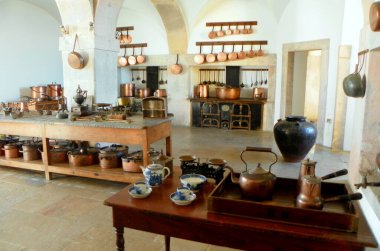 Portekiz, Sintra, Pena Sarayı, sarayın içi, eski mutfak.