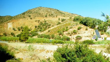 Yunanistan, Girit, Heraklion-Khania yolu boyunca doğa ve dağlar
