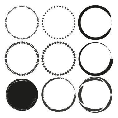Çerçeveler için bir takım grunge circle fırça darbeleri. Vektör çizimi. EPS 10. Resim yükle.