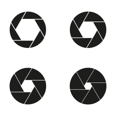 Kamera deklanşör simgeleri. Dört siyah tasarım. Fotoğrafçılık sembolleri. Vektör çizimi. EPS 10.