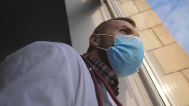 Pensive Doctor Medical Uniform Look Out Window Overworked Sad Medic — Stok video