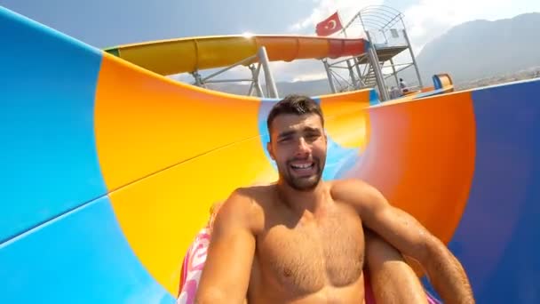 Man Friend Sliding Water Slide Aquapark Guys Having Amusement Enjoying — Stock Video