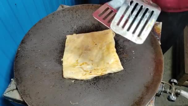 Roti Yang Dimasak Atas Panci Panas Usaha Kecil — Stok Video