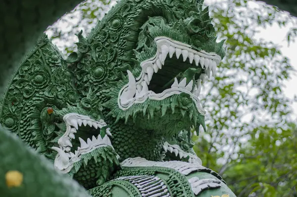 Гігантський Зелений Нага Ват Хлонг Тайський Храм Провінція Патум Тані — стокове фото