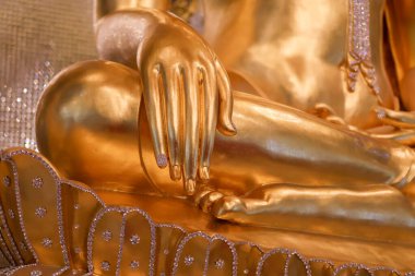 Wat phuttha prommayan, Chachoengsao Eyaleti Tayland 'da altın bir Buda' nın eli