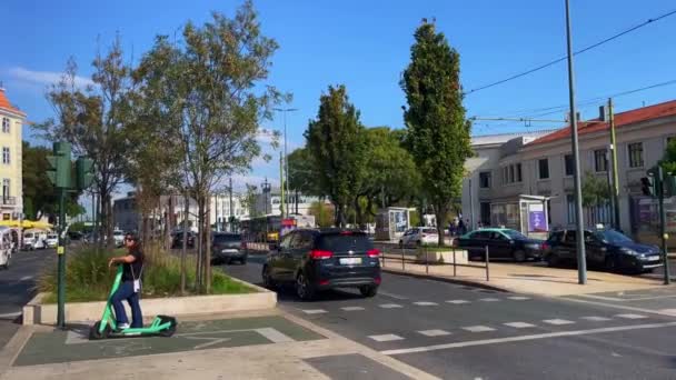 Lizbon Yolda Giden Arabalar — Stok video