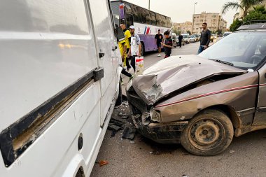 Sokakta trafik kazası.
