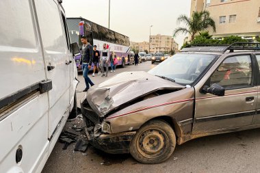 Sokakta trafik kazası.
