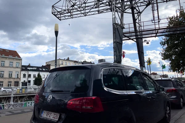 Автомобили Дороге Брюссель — стоковое фото