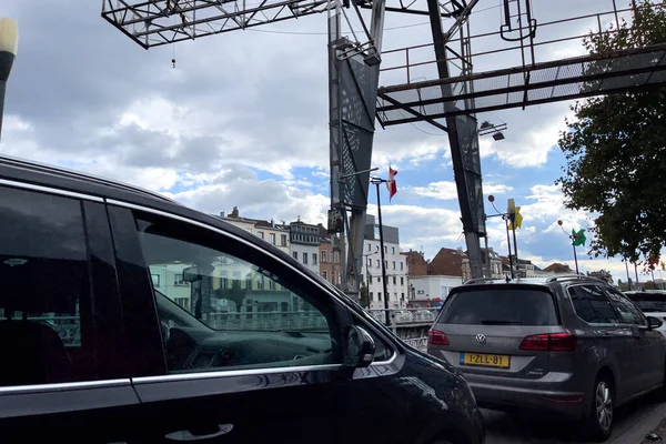 Автомобілі Їдуть Дорозі Брюсселі — стокове фото