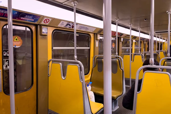 Ein Bahn Wagen Von Innen Mit Leeren Sitzen Brüssel — Stockfoto