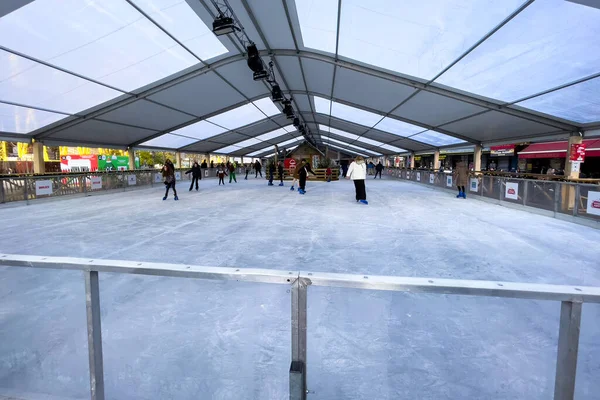 People Ice Skating Rink Brussels Belgium — Stock Photo, Image