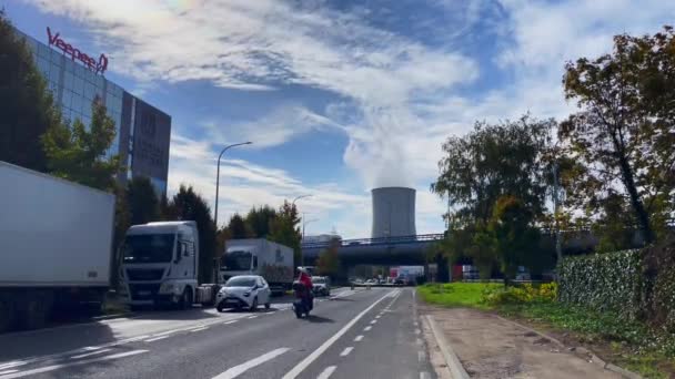 Una Central Nuclear Que Emite Humo Aire Bélgica — Vídeo de stock